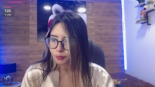 Snapshot of Ashlyeegray chatting on March 9, 11:14 am Ashlyeegray online show from March 9, 11:14 am