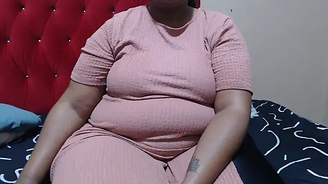 Snapshot of MIGHTYASSS chatting on October 25, 5:50 am MIGHTYASSS online show from October 25, 5:50 am