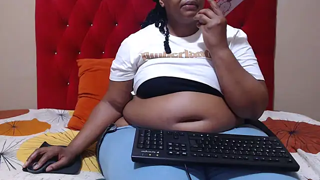 MIGHTYASSS online show from March 6, 6:19 am