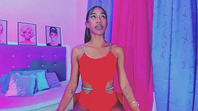 Kimberly thompsom online show from January 31, 4:03 am