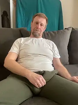 Realybigdill online show from February 2, 6:51 pm