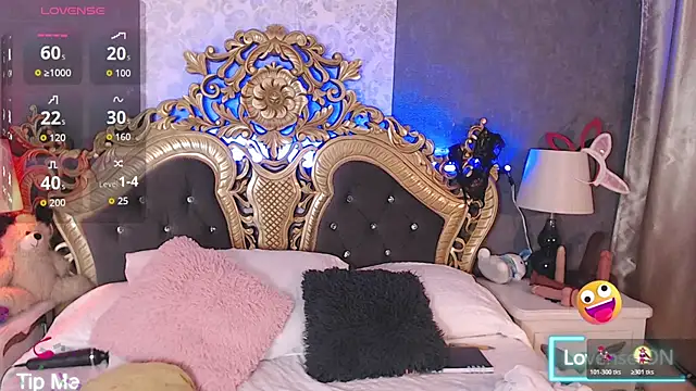 Giselle Noah online show from November 11, 7:30 pm