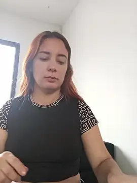 Giselle Noah online show from October 4, 7:04 pm