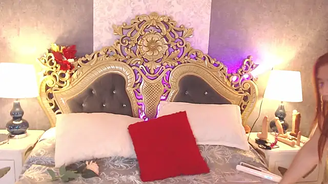 Giselle Noah online show from March 26, 10:29 pm