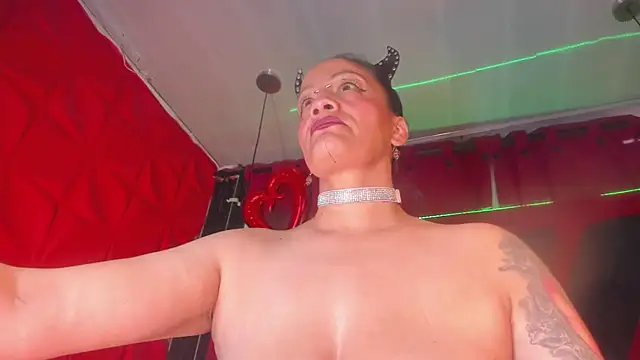 Taylor-hardcore online show from November 11, 2:34 pm