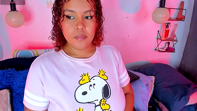 monicabbw  online show from November 20, 5:13 pm