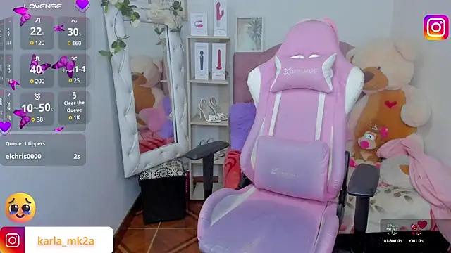 Snapshot of karla_cute01 chatting on March 12, 9:13 pm karla cute01 online show from March 12, 9:13 pm