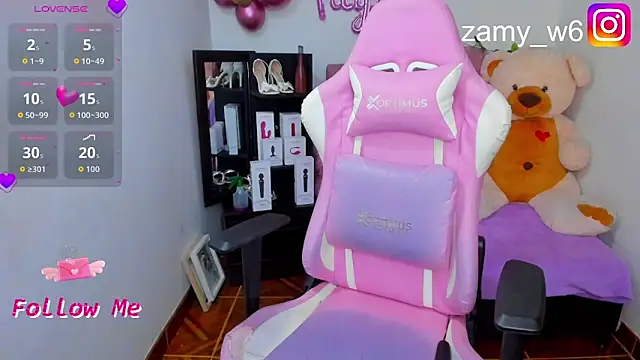 Snapshot of karla_cute01 chatting on December 16, 3:16 pm karla cute01 online show from December 16, 3:16 pm