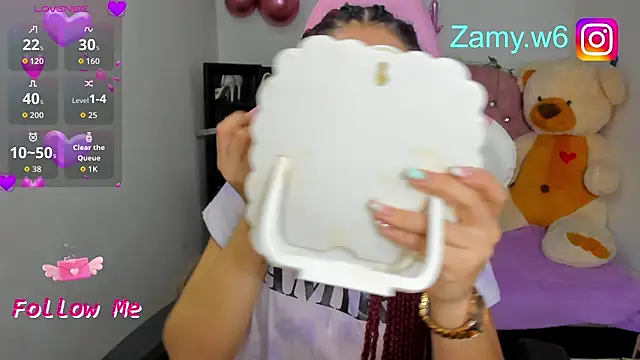 Snapshot of karla_cute01 chatting on September 29, 5:03 am karla cute01 online show from September 29, 5:03 am