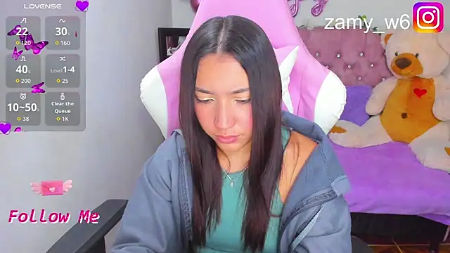 Snapshot of karla_cute01 chatting on February 3, 6:22 am karla cute01 online show from February 3, 6:22 am