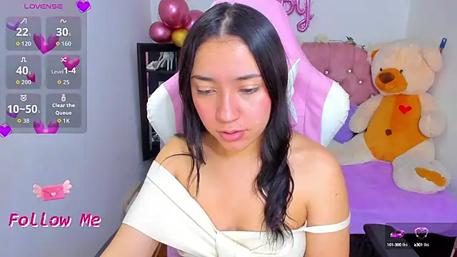 Snapshot of karla_cute01 chatting on October 13, 10:50 am karla cute01 online show from October 13, 10:50 am