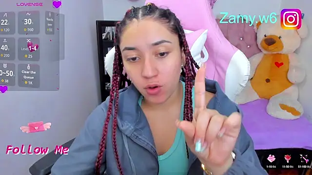 Snapshot of karla_cute01 chatting on October 1, 5:23 am karla cute01 online show from October 1, 5:23 am