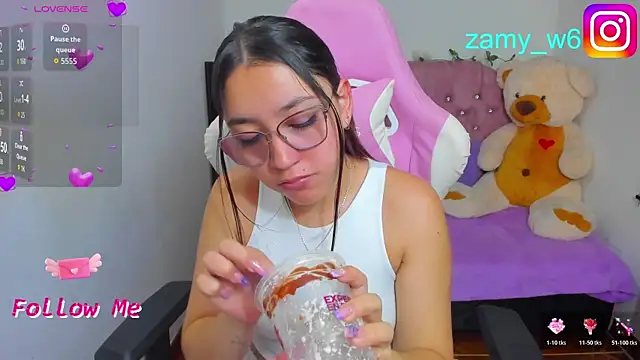 karla cute01 online show from March 24, 1:11 pm