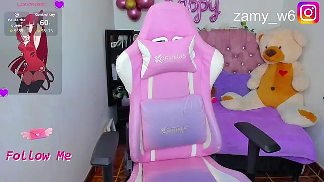 Snapshot of karla_cute01 chatting on February 18, 2:02 pm karla cute01 online show from February 18, 2:02 pm