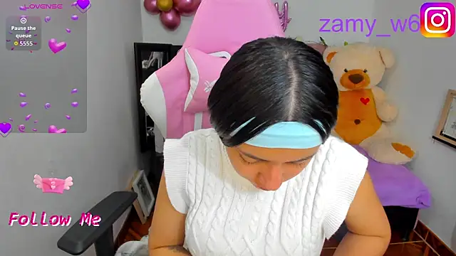 karla cute01 online show from November 3, 4:39 am