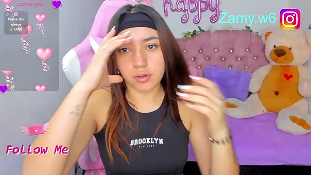 Snapshot of karla_cute01 chatting on September 18, 9:07 pm karla cute01 online show from September 18, 9:07 pm