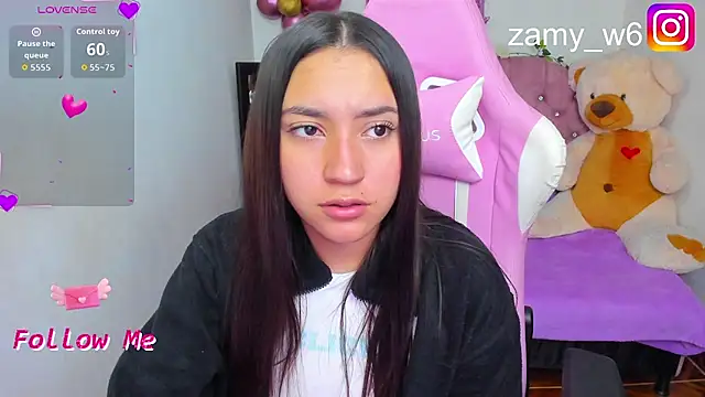 Snapshot of karla_cute01 chatting on February 22, 4:59 am karla cute01 online show from February 22, 4:59 am