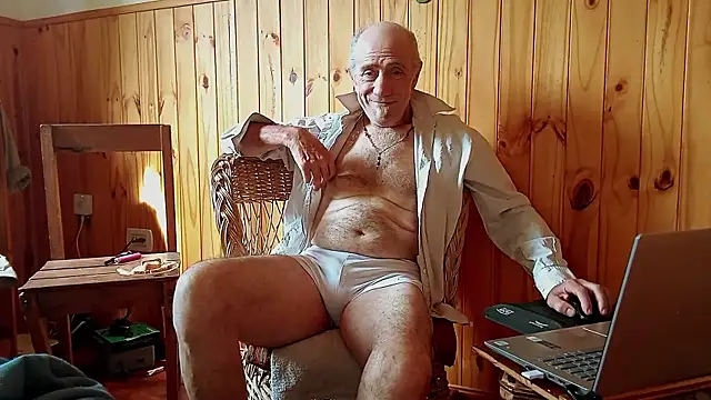 Snapshot of papifacu chatting on November 15, 12:53 pm papifacu online show from November 15, 12:53 pm