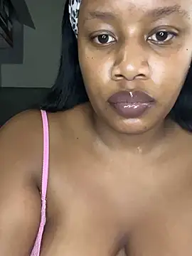 MimiCurves online show from February 13, 2:39 pm