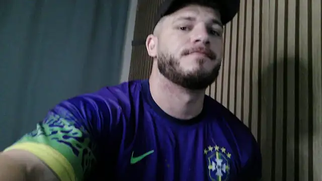 Snapshot of Dedel199 chatting on December 14, 11:49 am Dedel199 online show from December 14, 11:49 am