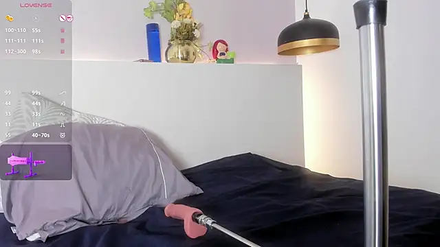 Scarlett grey1 online show from November 10, 8:52 am