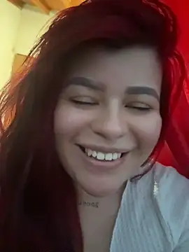 Snapshot of Scarlett_grey1 chatting on June 19, 11:31 pm Scarlett grey1 online show from June 19, 11:31 pm
