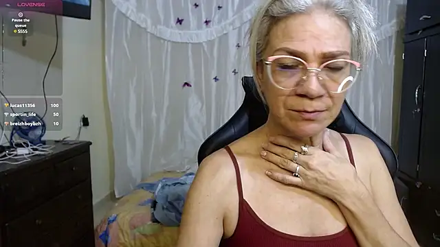 Snapshot of Giorgia_xue53 chatting on March 6, 8:30 am Giorgia xue53 online show from March 6, 8:30 am