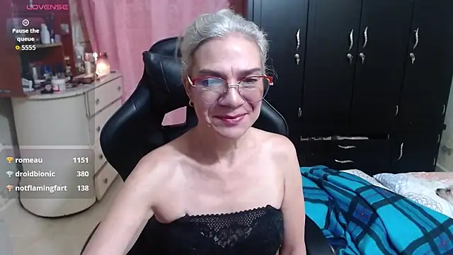 Giorgia xue53 online show from November 1, 3:24 am