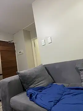 jaytee198610 online show from March 12, 3:34 am