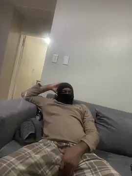 jaytee198610 online show from April 7, 5:48 pm