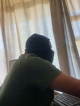 jaytee198610 online show from March 11, 3:06 pm