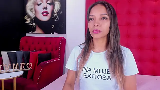 Daliana Beck online show from December 17, 8:47 pm