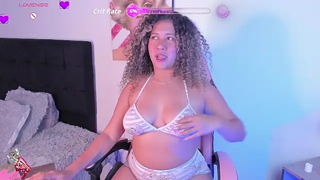 Kenia tompson01 online show from November 7, 6:12 pm