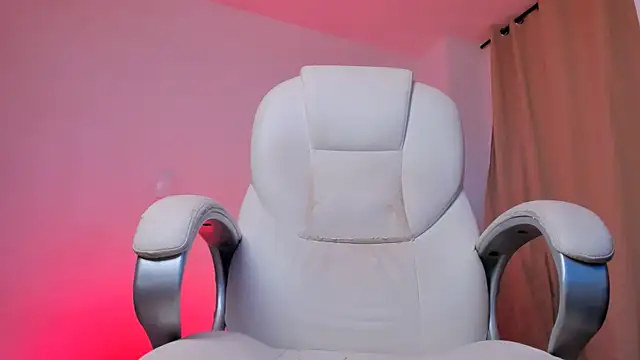 Snapshot of Angelo_duarte chatting on December 3, 6:29 pm Angelo duarte online show from December 3, 6:29 pm