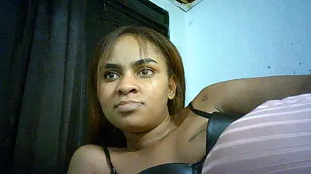 Snapshot of Bellabeltrann chatting on September 20, 10:53 am Bellabeltrann online show from September 20, 10:53 am