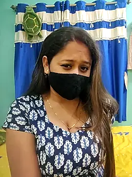 Natasha-143 online show from May 2, 7:52 pm