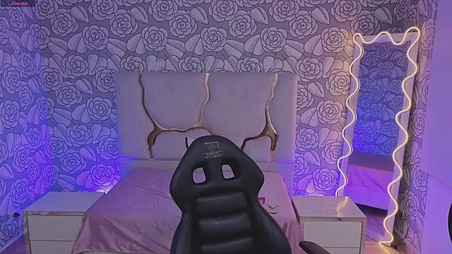 Mellani tay online show from February 6, 3:35 am