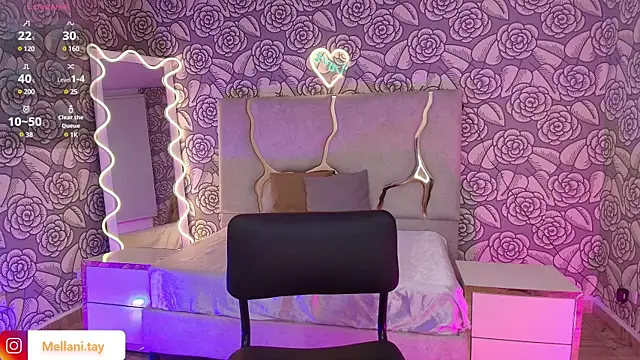 Snapshot of Mellani_tay chatting on March 3, 6:09 am Mellani tay online show from March 3, 6:09 am