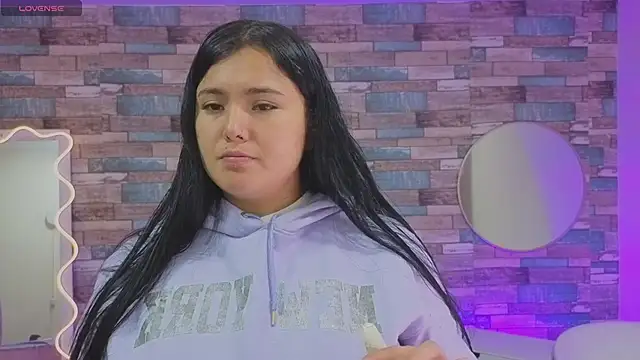 Mellani tay online show from February 25, 3:18 am