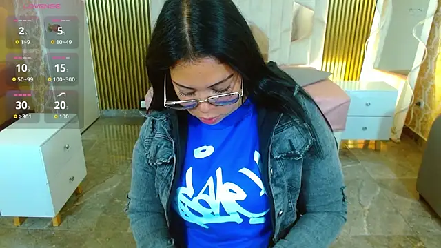 martinna tay online show from November 29, 3:28 am