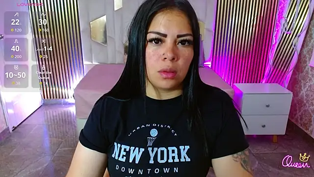 martinna tay online show from May 18, 3:28 am