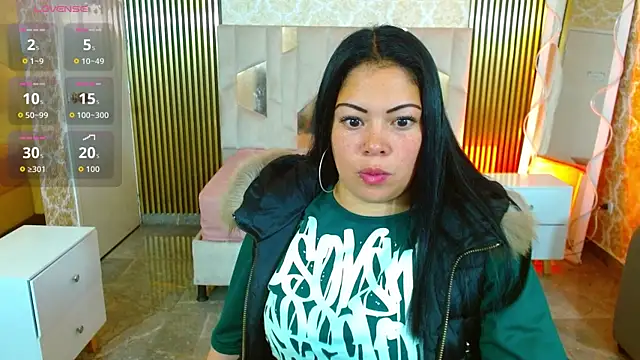 martinna tay online show from November 27, 3:29 am