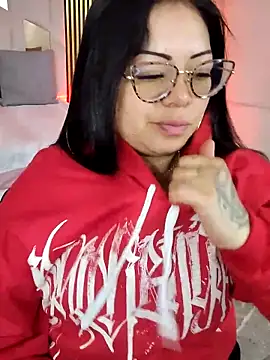 martinna tay online show from March 5, 3:14 am