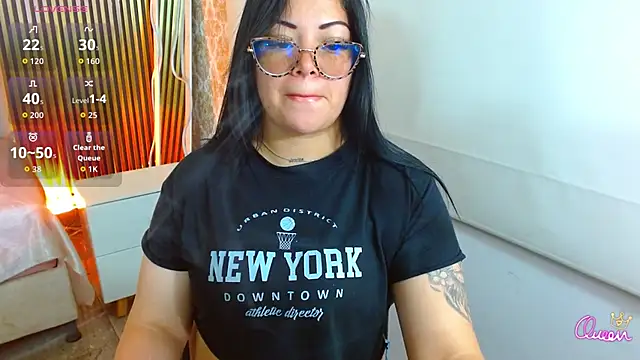 martinna tay online show from March 26, 5:06 am