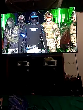 Snapshot of Akonam3000 chatting on October 31, 8:05 pm Akonam3000 online show from October 31, 8:05 pm