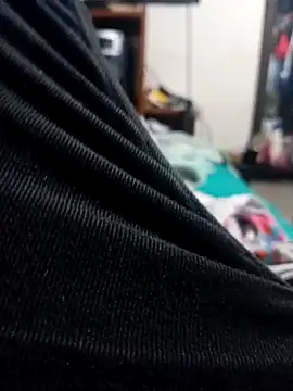 Snapshot of Akonam3000 chatting on November 7, 5:06 pm Akonam3000 online show from November 7, 5:06 pm