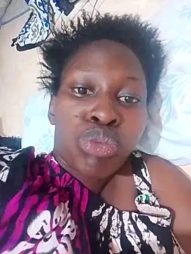 LOVELY-2BERRY online show from November 27, 5:24 pm