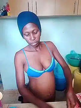 LOVELY-2BERRY online show from January 17, 9:02 am