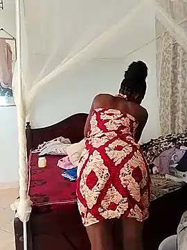 LOVELY-2BERRY online show from February 9, 5:05 am