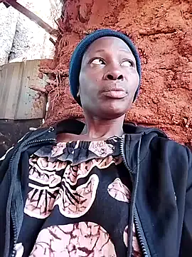 LOVELY-2BERRY online show from October 11, 5:08 am